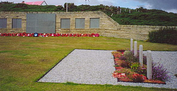 Foto del cementerio militar brit&aacute;nico - Fuente: Lyubomir Ivanov
