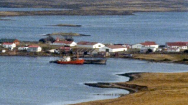 Foto del Forrest en Pradera del Ganso durante la guerra (Isla Soledad) - Fuente: Gaceta Malvinense / Ra&uacute;l A. P&uuml;rzel