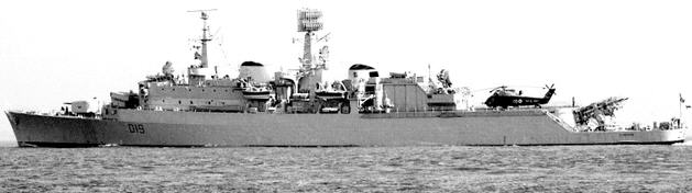 El HMS Glamorgan (D19) antes de comenzar la Guerra de las Malvinas - Fuente: Chris Howell