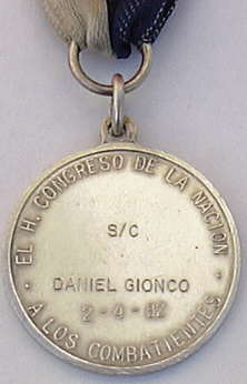 Foto del reverso de la medalla del Honorable Congreso de la Nación - Fuente: Daniel G. Gionco