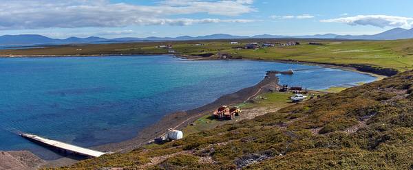 Foto de la isla Trinidad (Saunders island) - Fuente: Agust&iacute;n Esmoris