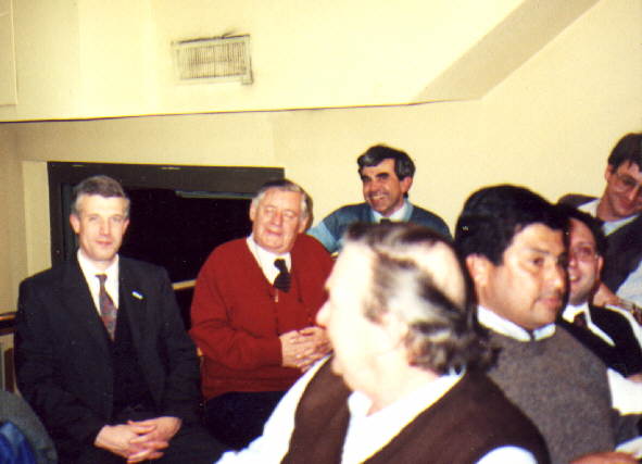 Reuni&oacute;n 20/6/01