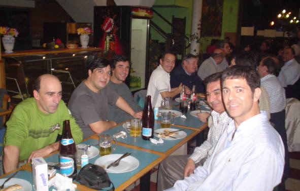 Reuni&oacute;n 20/6/04