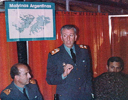 Reuni&oacute;n 15/04/83